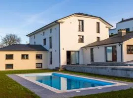 Apartamentos Casona del Campo