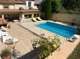 Maison de famille (piscine, jacuzzi et sauna)