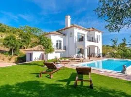 Villa exclusiva con piscina privada, La Tina Golf