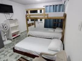 Apartamentos AJ place 2