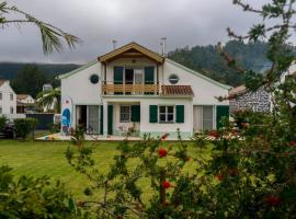 WelcomeBuddy - Casa dos Avós - Garden & Lake II，位于七城的旅馆