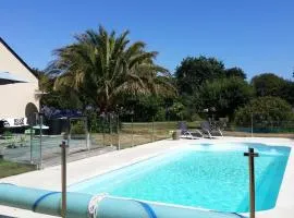 maison de plain pied a 1 km de la mer , avec piscine securisée