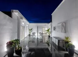 Sunwaves Beach studio I