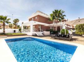 Casa Bos Orange Wellness Luxury Entire Villa Jacuzzi & Pool Gran Alacant near Beach，位于马力诺港的Spa酒店