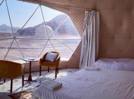 Salma Desert Camp，位于瓦迪拉姆的豪华帐篷