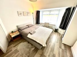 Comfortable Double Room for One Person，位于Hither Green的旅馆