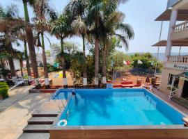 Saga Resort，位于马哈巴莱斯赫瓦尔的酒店