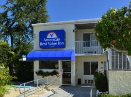 Americas Best Value Inn Bradenton-Sarasota，位于布雷登顿的酒店