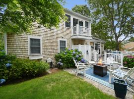 26 Sea Mist Lane South Chatham Cape Cod - - The Blue Hydrangea，位于South Chatham的酒店