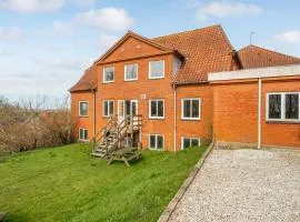 5 Bedroom Stunning Home In Hanstholm