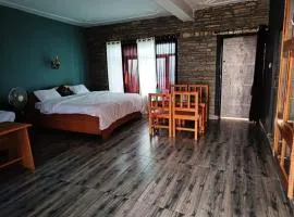 Hotel Sunnyside Palace, Almora