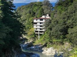 秘境のおやど 龍峡亭　HIKYOUNOOYADO RYUKYOUTEI，位于Tokimata的日式旅馆