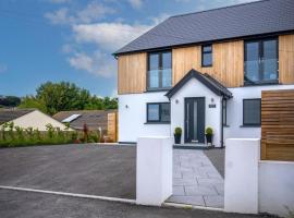 Gower View - 4 Bedroom Luxurious Holiday Home - Saundersfoot，位于桑德斯富特的酒店