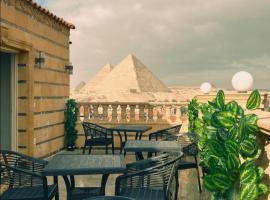 Crowne Pyramids view inn，位于开罗的住宿加早餐旅馆