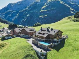 AlpenParks Hotel & Apartment Arlberg Warth mit Pool，位于沃瑟姆阿尔伯格的酒店