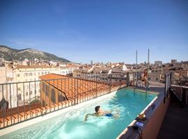 L'Eautel Toulon Centre Port，位于土伦的酒店