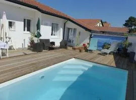Villa PARADIS avec jardin et piscine