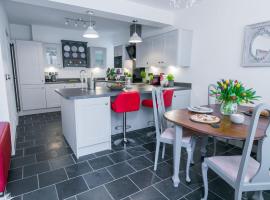 Hen Bost Nefyn，位于尼芬的酒店