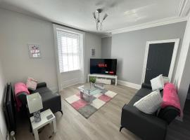 Edith Haven Tynemouth Fabulous Coastal Holiday Home with Free OnStreet Parking，位于泰恩茅斯的自助式住宿