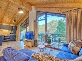 Ski-in Ski-out Chalet Maiskogel 17C - by Alpen Apartments，位于卡普伦的酒店