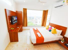 Keerthis Royal Suites Kempegowda International Airport，位于耶拉汉卡的酒店