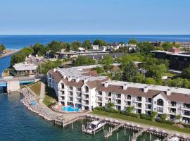 359 Edgewater Inn，位于沙勒瓦的酒店