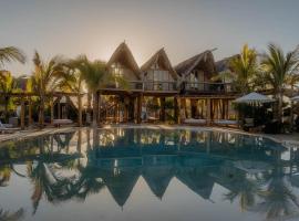 Baja Nomads Hotel - Adults 15 Plus，位于托多斯桑托斯的酒店