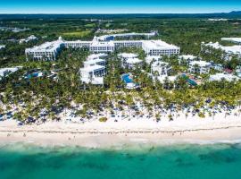 Riu Palace Bavaro - All Inclusive，位于蓬塔卡纳Punta Blanca附近的酒店