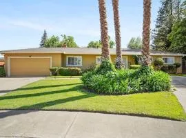 Riverview Huge Yard, Quiet Cul-de-Sac, Perfect for Families