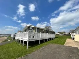 2 Bedroom Lodge TH35, Nodes Point, St Helens, Isle of Wight