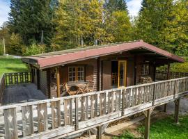 Agréable chalet cocooning en lisière de forêt，位于Champdray的酒店
