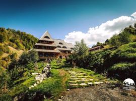 Conacul Drahneilor，位于Ruscova的酒店