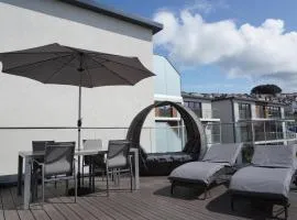 20 Woolacombe East - Luxury Apartment at Byron Woolacombe, only 4 minute walk to Woolacombe Beach!