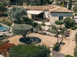 Superbe Villa climatisée, piscine, vue colline