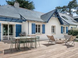 Charmante villa tout confort et à 500 m de la plage à Pornichet，位于波尔尼谢的酒店