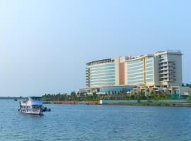 高知波尔加蒂君悦酒店，位于科钦波尔加迪活动中心附近的酒店