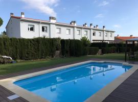 Casa con piscina Sant Pol de Mar，位于滨海圣波尔的酒店