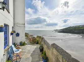 Holiday Home Dolphin Cottage by Interhome