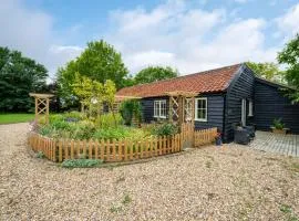 Sundial and Woodland Lodge