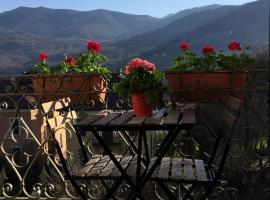 Hotel Villa San Fedele，位于圣费德勒·因特尔维的酒店