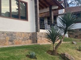 Cabañas Santorito，位于马萨米特拉的带按摩浴缸的酒店
