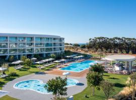 W Residences Algarve，位于阿尔布费拉Sesmarias的酒店