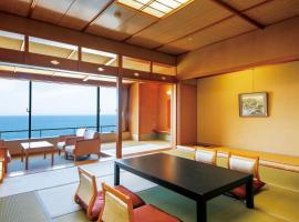 金帕罗酒店，位于丰冈市Hiyoriyama Coast Observation Deck附近的酒店