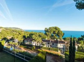 L-5 CALELLA DE PALAFRUGELL 8 pax