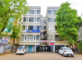 FabHotel Raj Ratna, Ahmedabad，位于艾哈迈达巴德Ellis Bridge的酒店