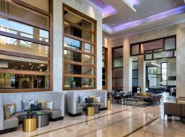 Atlanta Marriott Buckhead Hotel & Conference Center，位于亚特兰大迪卡尔布桃树机场 - PDK附近的酒店