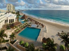 The Westin Cancun Resort Villas & Spa，位于坎昆坎昆国际机场 - CUN附近的酒店