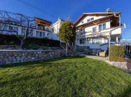 Lisets Villa，位于Gorna Brestnitsa的酒店