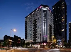 Moxy Osaka Shin Umeda，位于大阪的宠物友好酒店