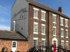 Moonfleet Boutique Hotel